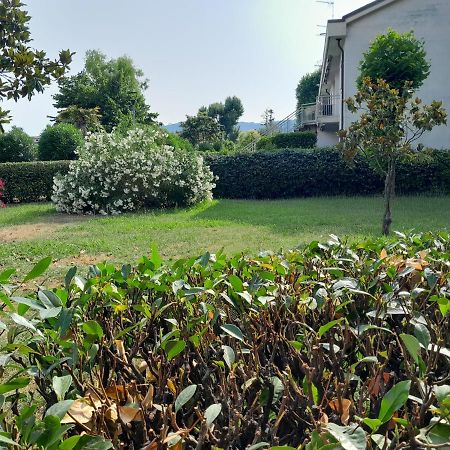 Tra Cinque Terre E Versilia Apartment Marinella di Sarzana Ngoại thất bức ảnh