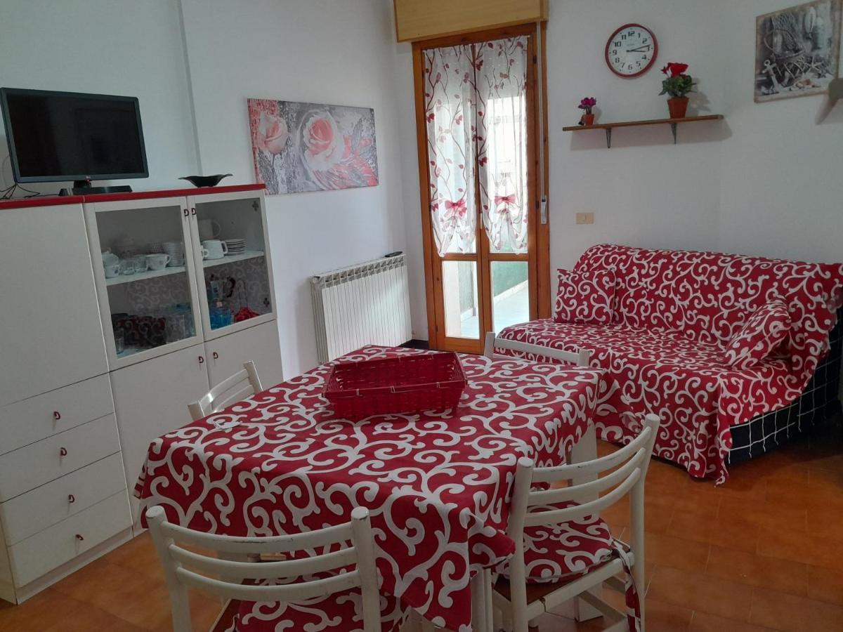 Tra Cinque Terre E Versilia Apartment Marinella di Sarzana Ngoại thất bức ảnh